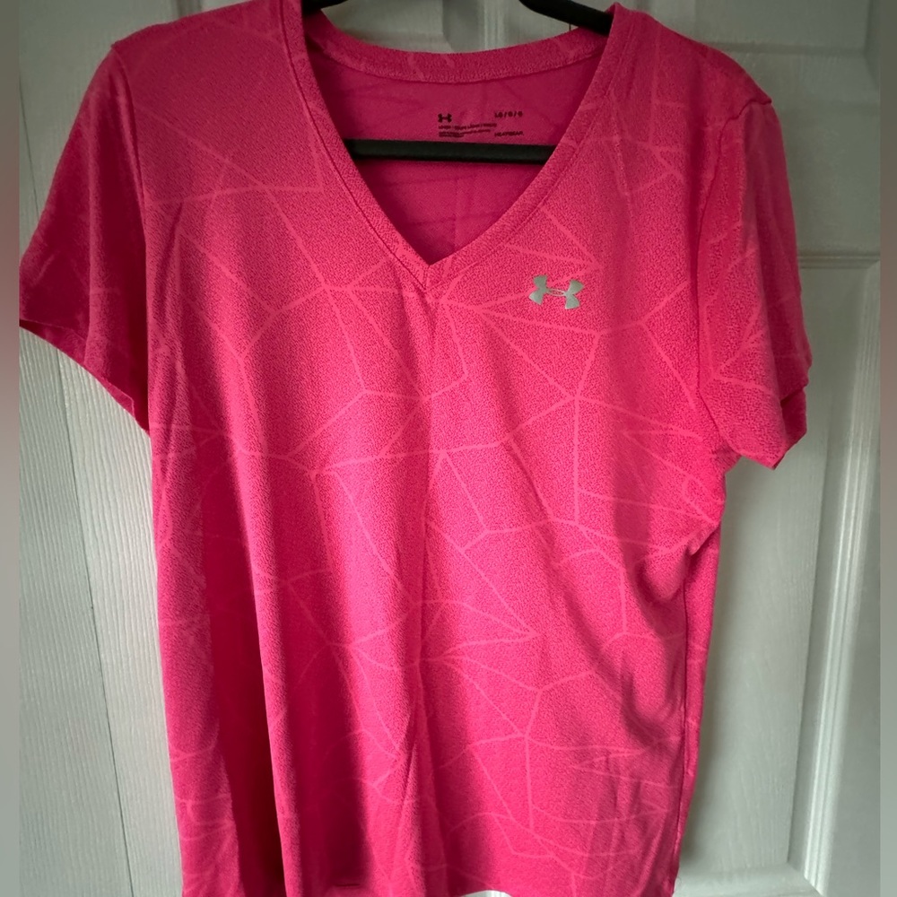 Under Armour Vneck (L)